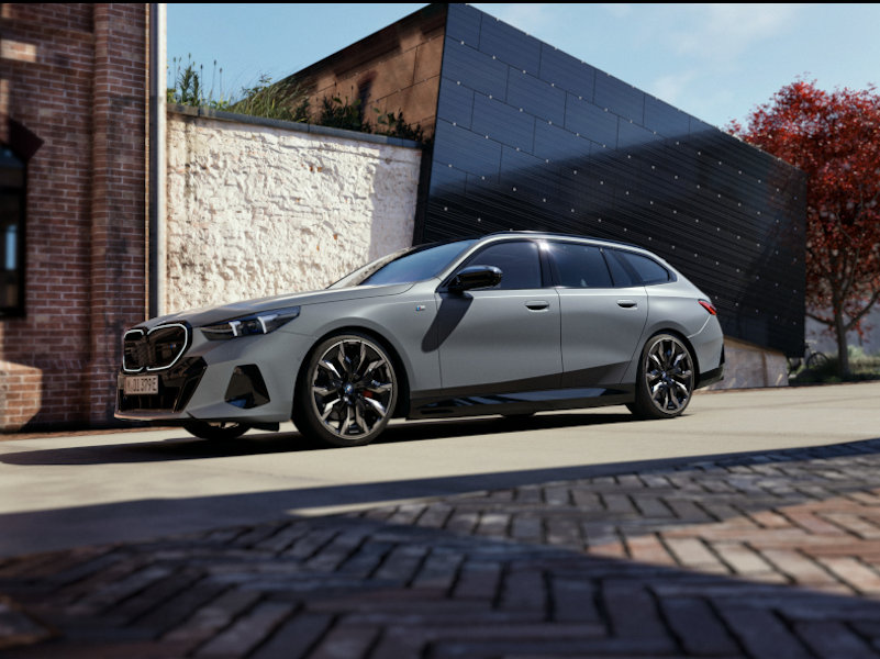 BMW i5 Touring